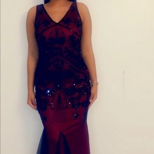 Red velvet black dress